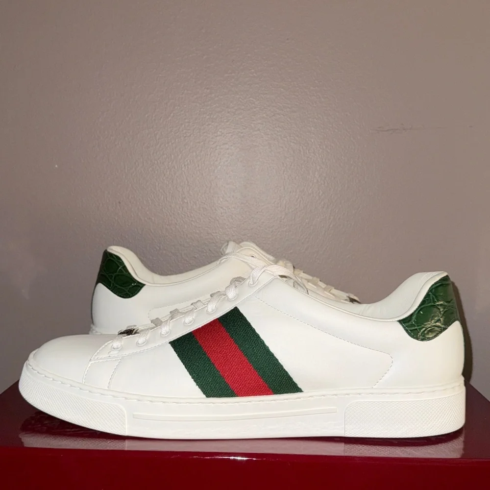 Men’s Gucci Ace Lace-Up Web Sneaker - Picture 6 of 12